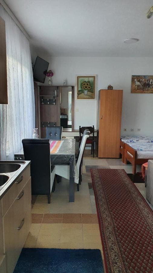 Apartmani Odmor I Mir Vranje Extérieur photo